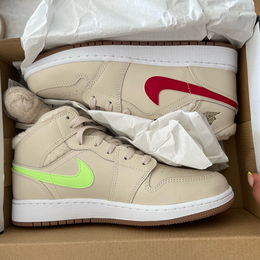 Nike Jordan ones